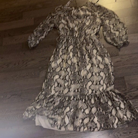 ZARA Long Midi Maxi Animal Print dress Size XS - Picture 9 of 14